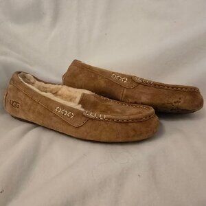 Ugg Ansley Moccasins Size 7.5 Tan Suede